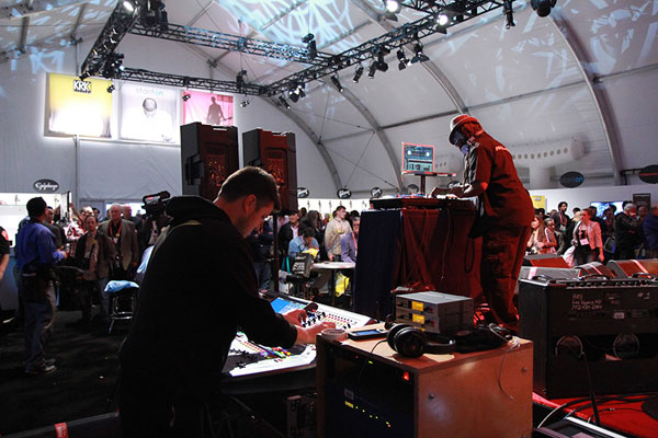 Gibson CES