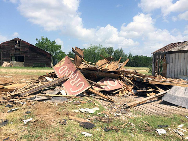 Willie Nelson's destroyed ranch