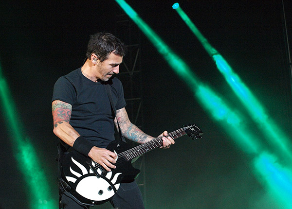 Sully Erna by Anne Erickson