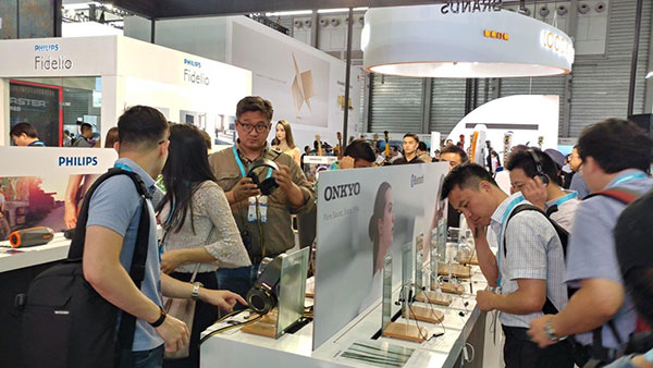 Gibson Brands Rocks CES Asia 2017