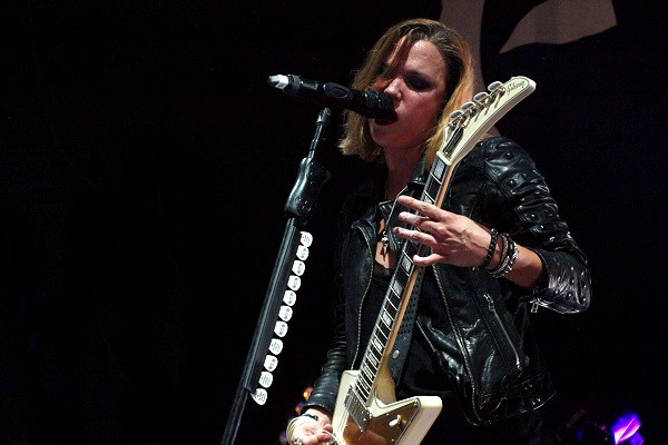 Lzzy Hale