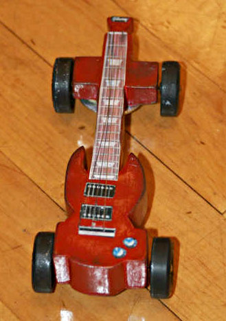 Guitar Derby Car