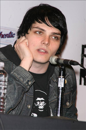 Gerard Way Side