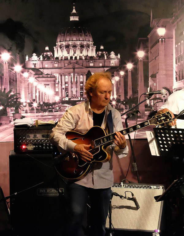 Lee Ritenour