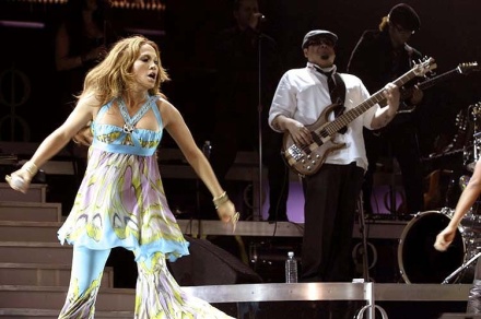 Jennifer Lopez with Bassist Erben Perez playing a Tobias bass Jennifer Lopez with Bassist Erben Perez playing a Tobias bass