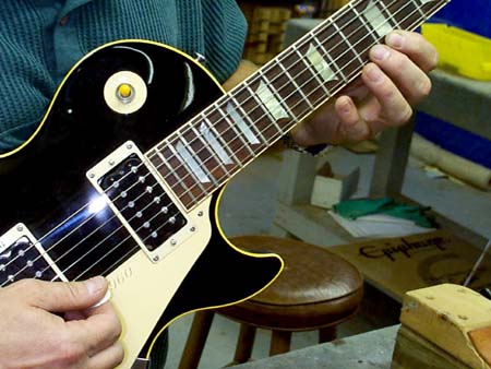 Gibson Guitars - Basic Guitar Setup - Fret check